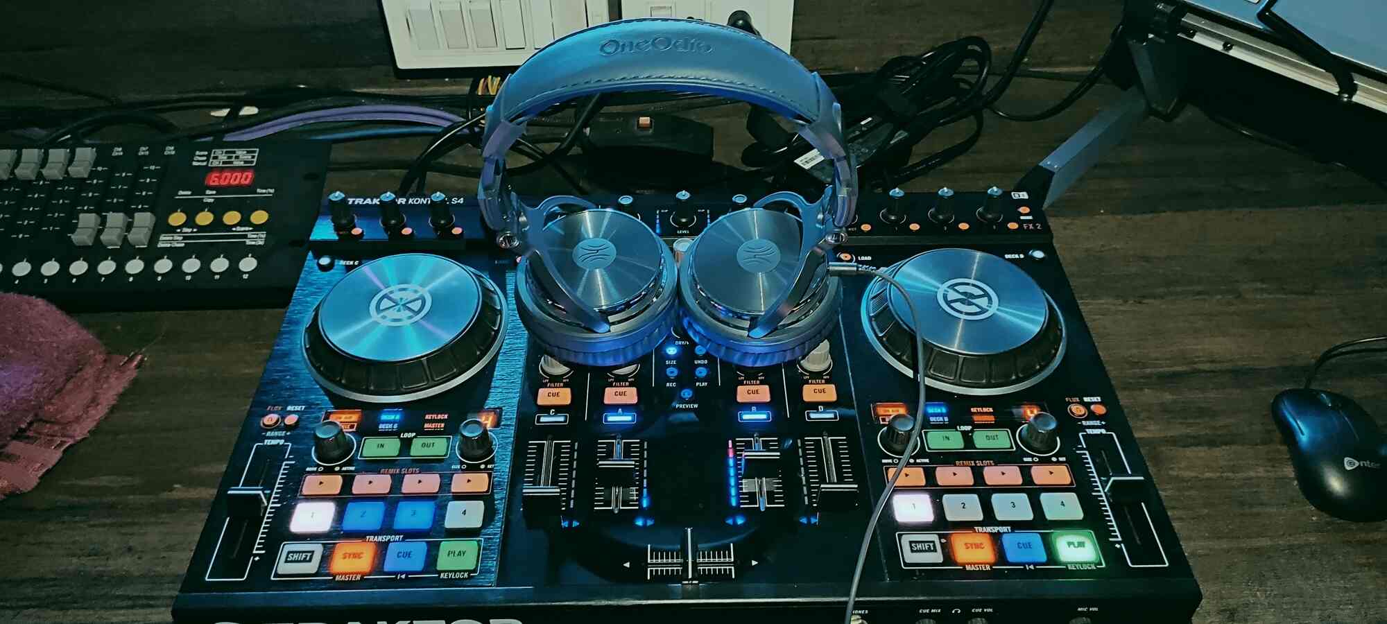 DJ Robin (Gaurav Khiraiya) — Wedding DJs in Rajkot