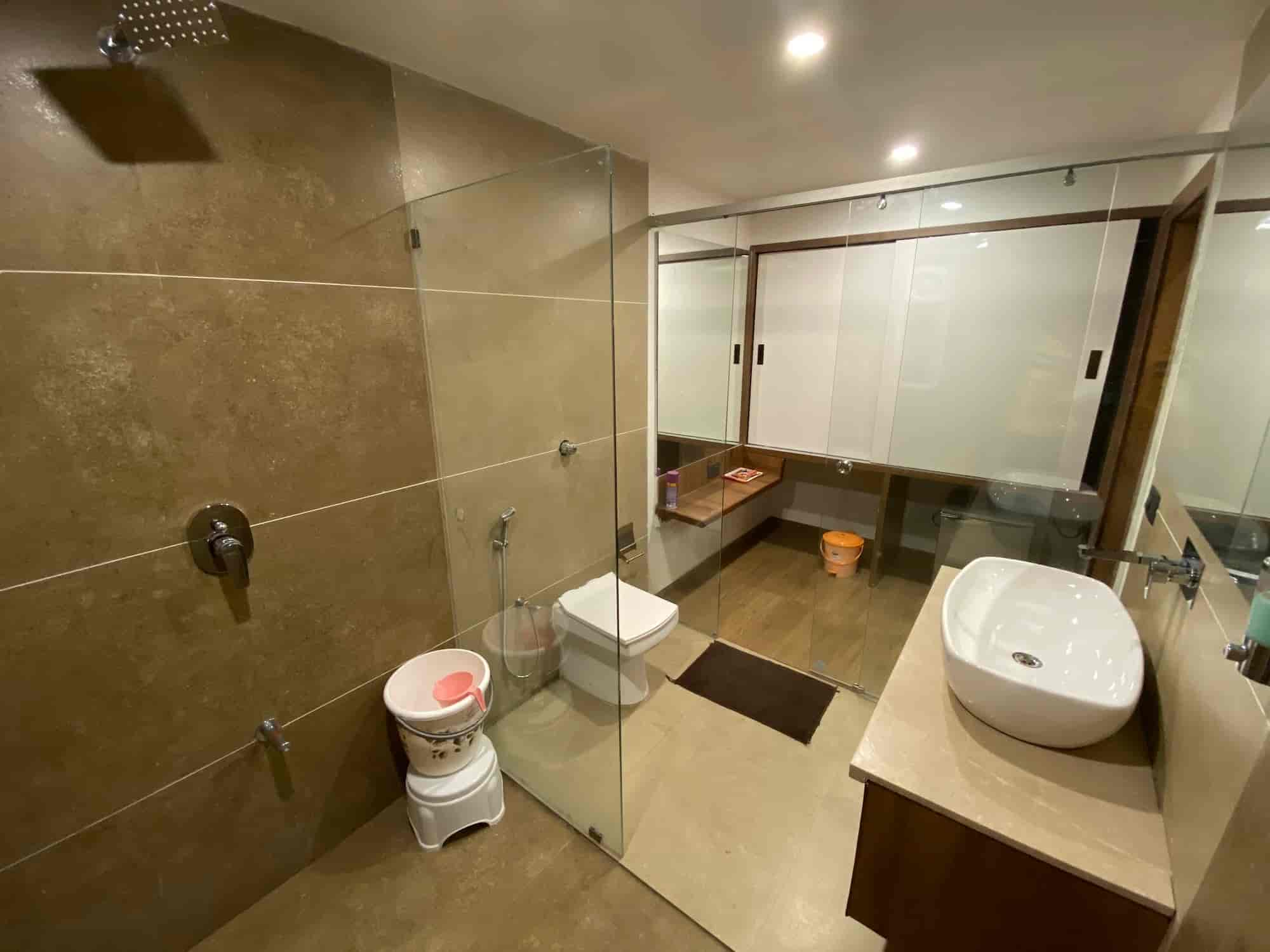 Hotel Evershine — Banquet Halls in Rajkot