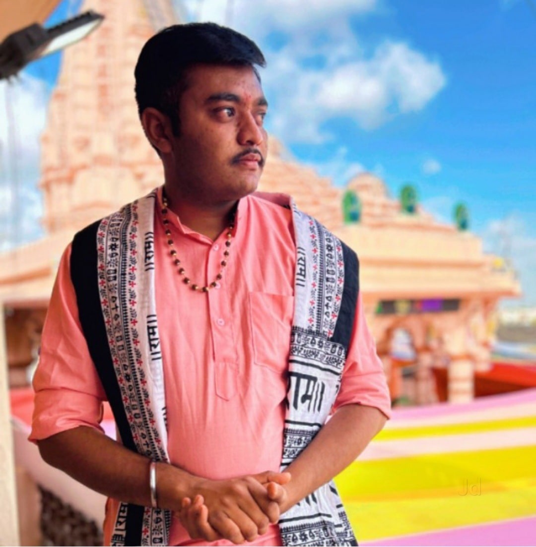 Shastri Hardik Joshi — Wedding Pandits in Rajkot